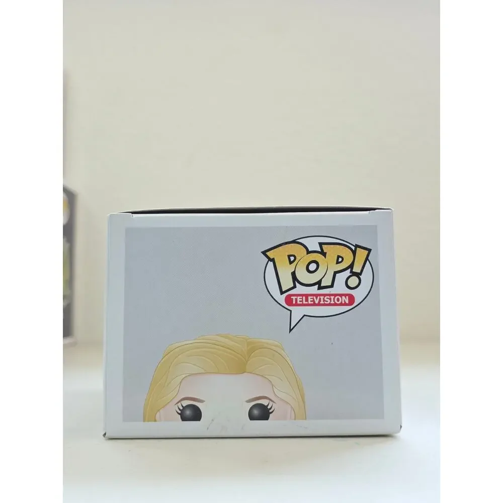 Funko Pop! TV Buffy (Blood) #121 SDCC 2014- Vampire Slayer with Plastic Case - Picture 4 of 6